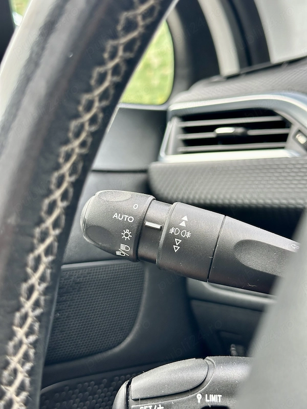 PEUGEOT 2008 2015 — imagine 16
