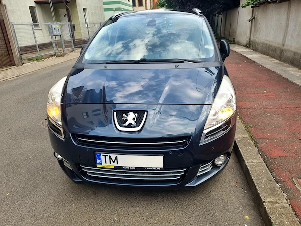 PEUGEOT 5008 2013 — imagine 2