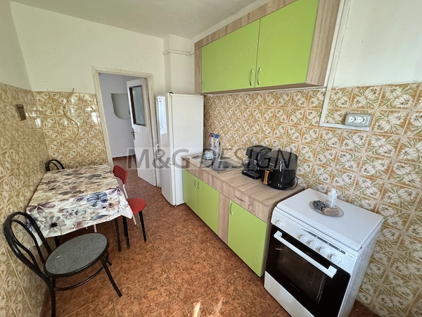Apartament 3 camere decomandat zona Girocului-Judetean — fotografia 1