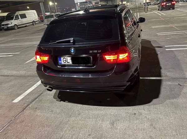 BMW 3 Series 2010 — imagine 26