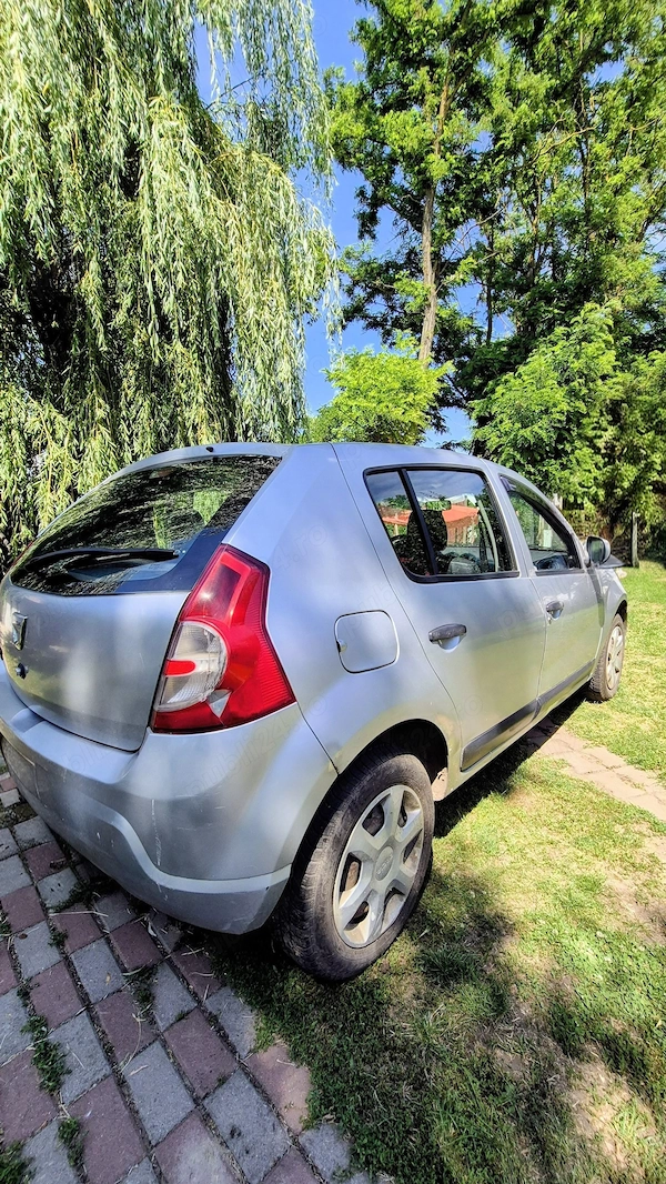 DACIA Sandero 2010 — imagine 2