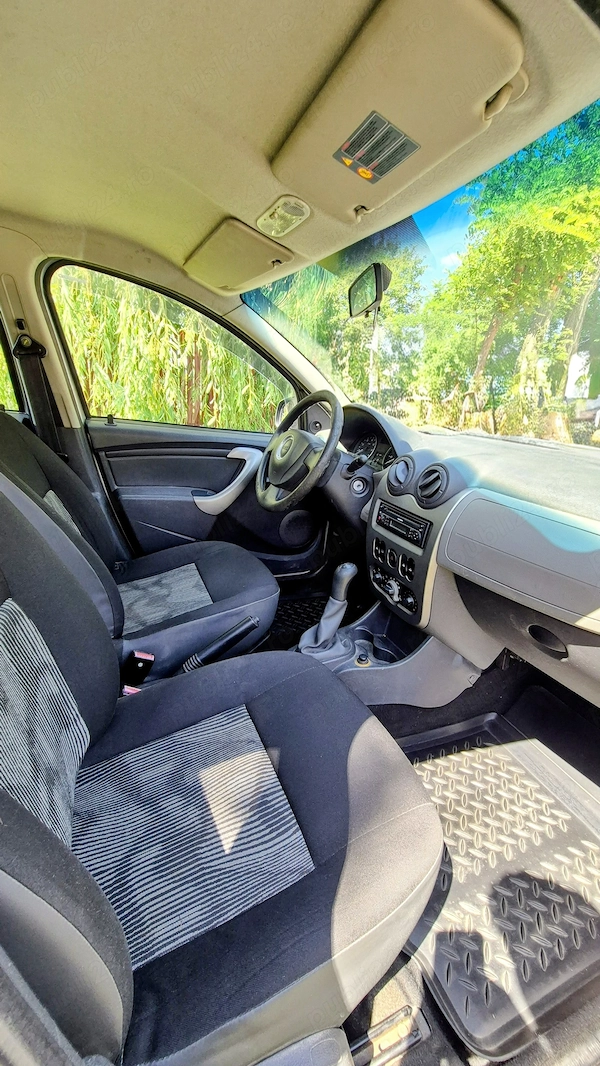 DACIA Sandero 2010 — imagine 4