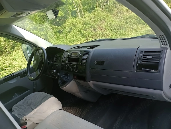 VOLKSWAGEN Transporter 2011 — imagine 2