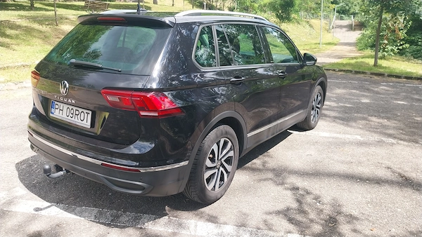 VOLKSWAGEN Tiguan 2022 — imagine 3
