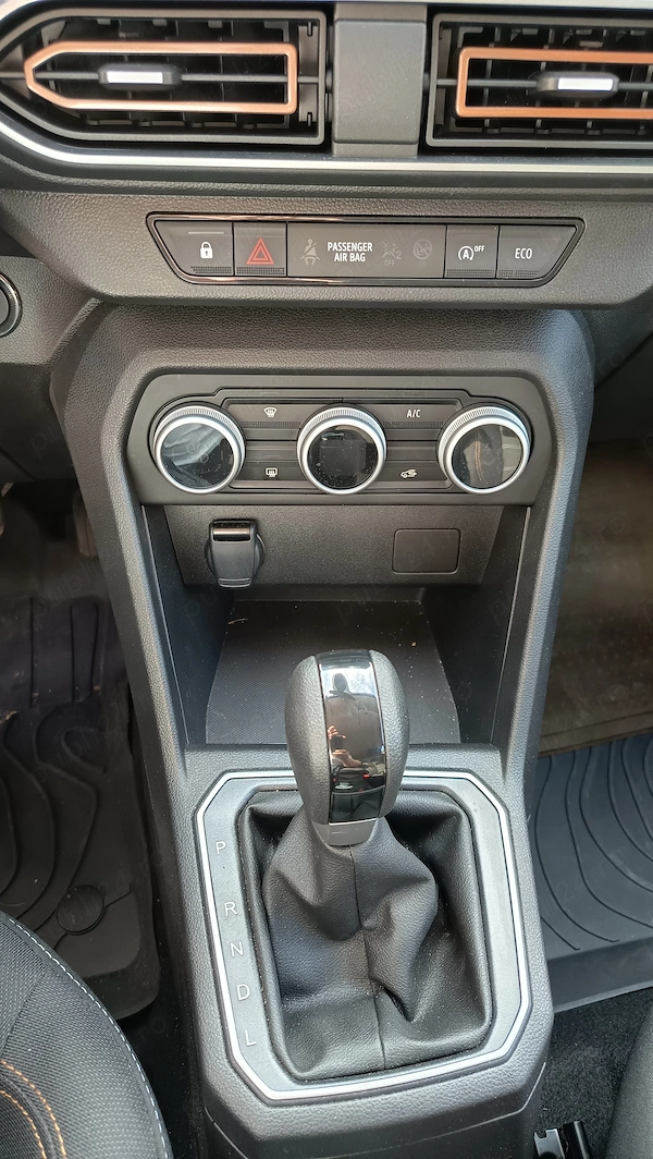 DACIA Sandero 2023 — imagine 8