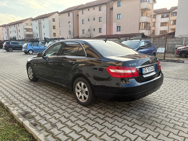 MERCEDES-BENZ E-Class 2009 — imagine 7