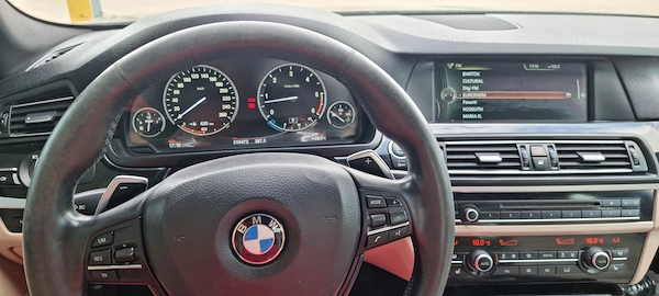 BMW 5 Series 2013 — imagine 9