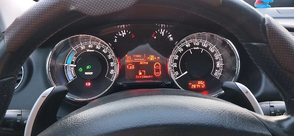 PEUGEOT 3008 2012 — imagine 2