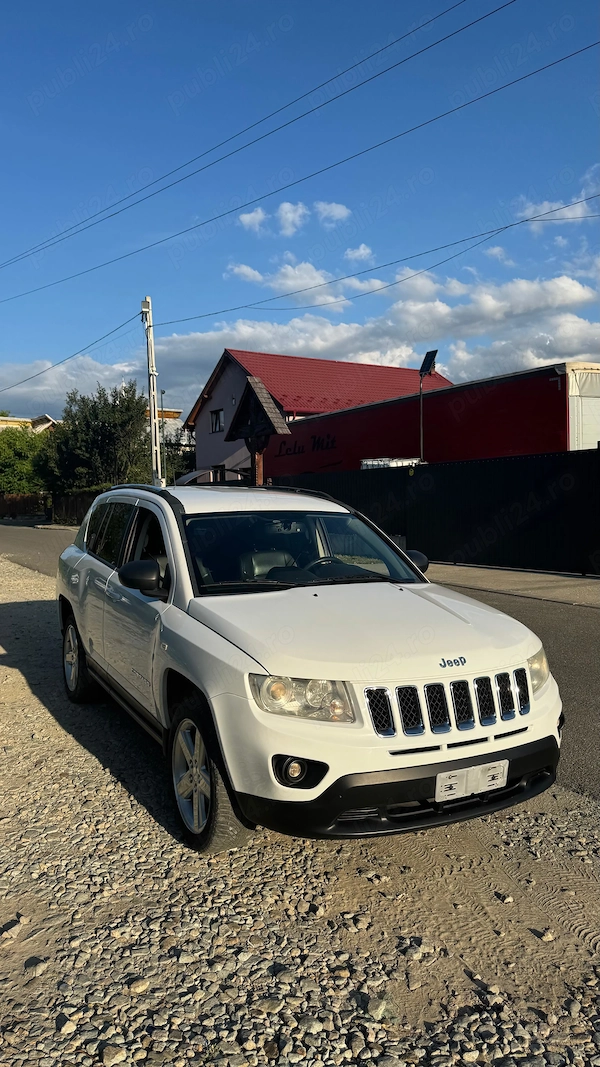 JEEP Compass 2012 — imagine 2