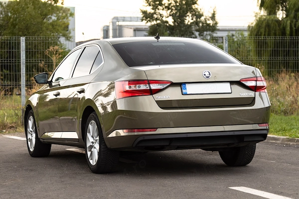 SKODA Superb 2017 — imagine 3