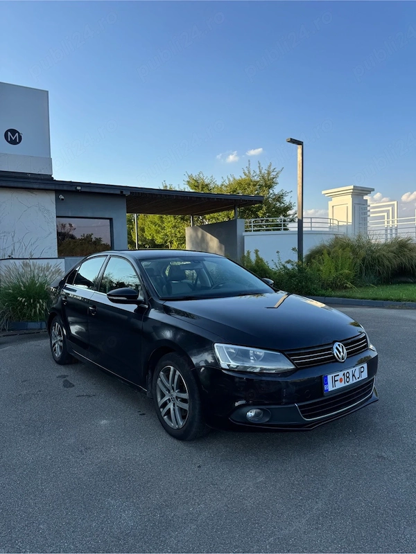 VOLKSWAGEN Jetta 2014 — imagine 5