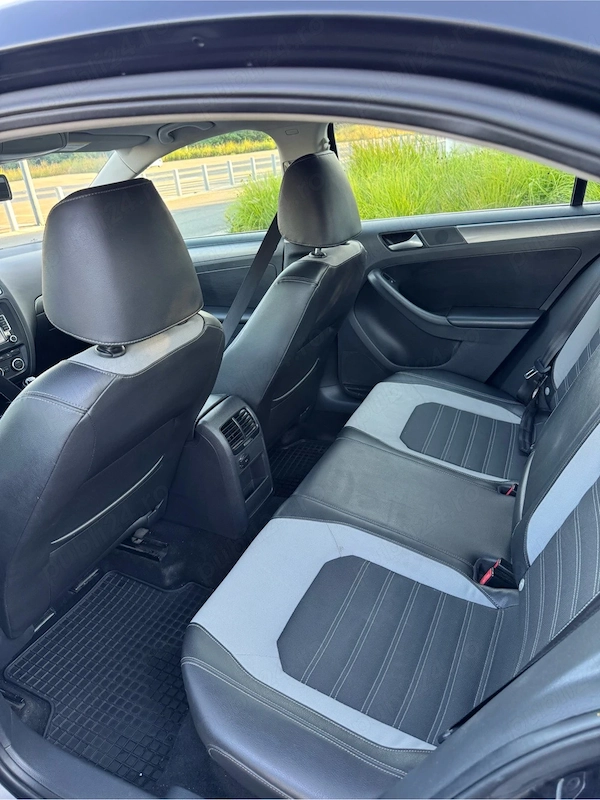 VOLKSWAGEN Jetta 2014 — imagine 4
