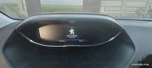 PEUGEOT 3008 2018 — imagine 3