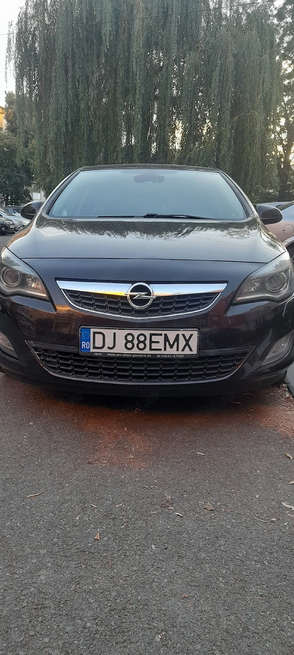 OPEL Astra 2012 — imagine 2