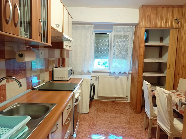 Apartament 2 camere de inchiriat — fotografia 3