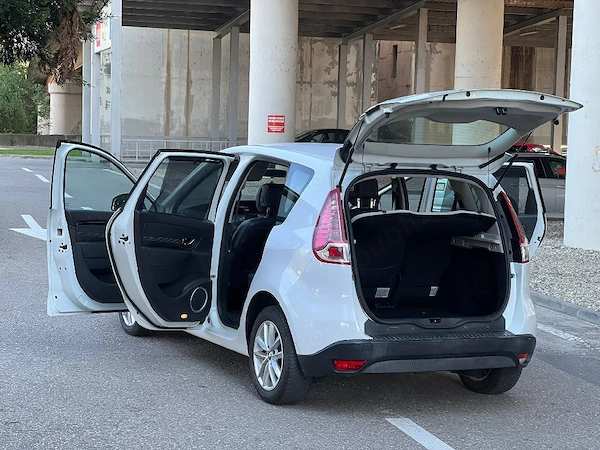 RENAULT Scenic 2012 — imagine 2