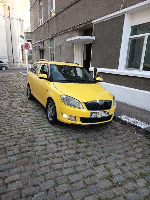 SKODA Fabia 2012 — imagine 5