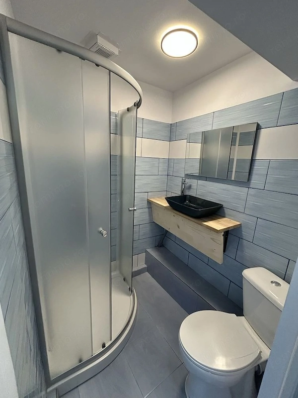 Vanzare garsonieră renovată total, 18 m², et 7, 4 min metrou Parc Drumul Taberei — fotografia 3