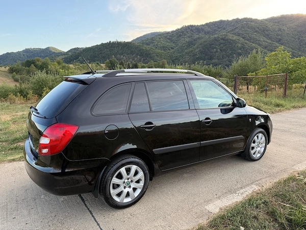 SKODA Fabia 2012 — imagine 2