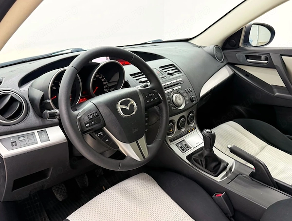 MAZDA 3 2010 — imagine 9