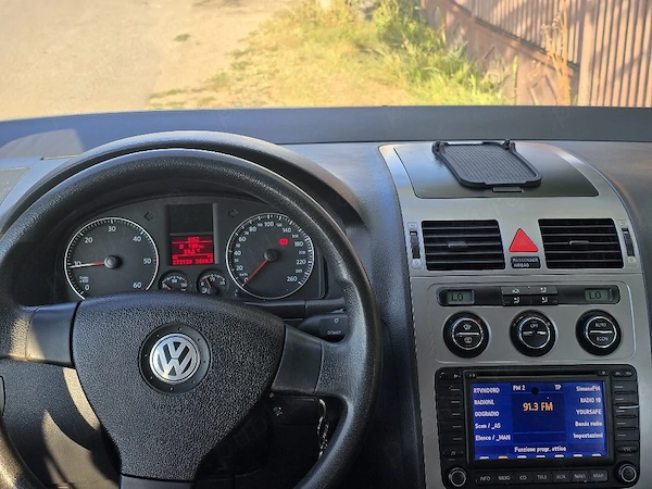VOLKSWAGEN Touran 2004 — imagine 2