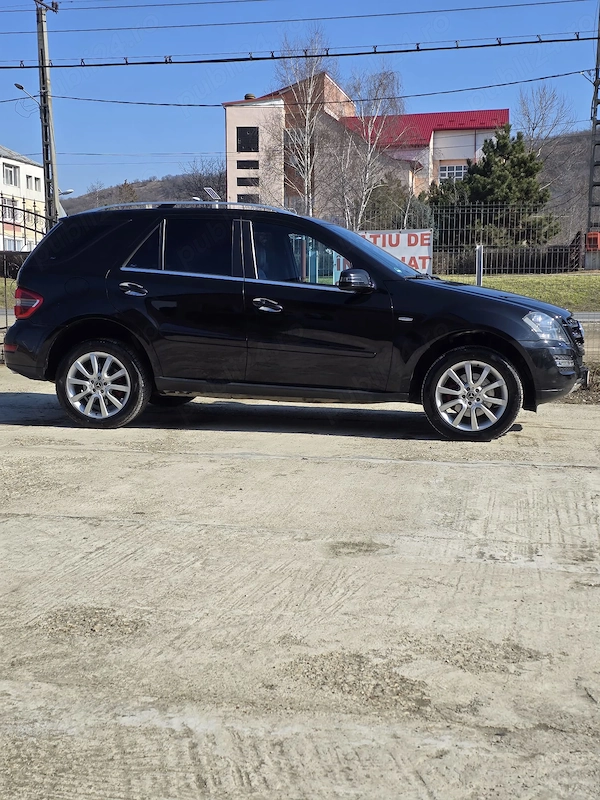 MERCEDES-BENZ 350 2011 — imagine 6