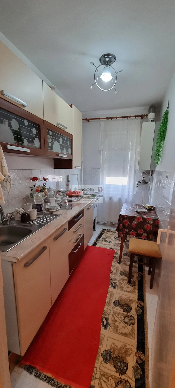 Apartament 2 camere – mobilat și utilat, disponibil imediat — fotografia 3