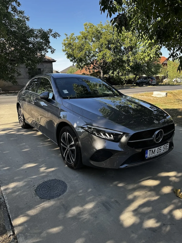 Mercedes Benz A250E - 2023