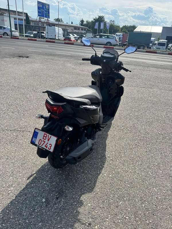 Închiriere scutere 50cc și 125cc Rent scooter 125cc