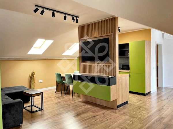 Apartament modern cu 3 camere de inchiriat, ultracentral, Oradea — fotografia 1