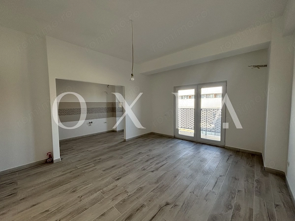 SX786 Soarelui (Sud Plaza) - Etaj Interemdiar - Disponibil Imediat — fotografia 1