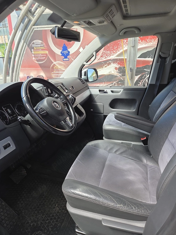 VOLKSWAGEN Multivan 2015 — imagine 9