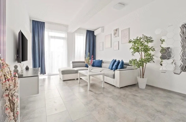 Apartament 3 camere de închiriat Oradea, Str. Xenopol nr. 35 | Parter | Grădină proprie — fotografia 1