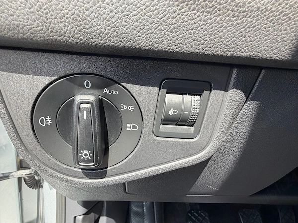 VOLKSWAGEN Polo 2022 — imagine 11