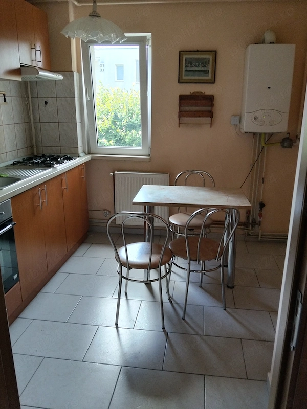 Apartament de inchiriat — fotografia 1