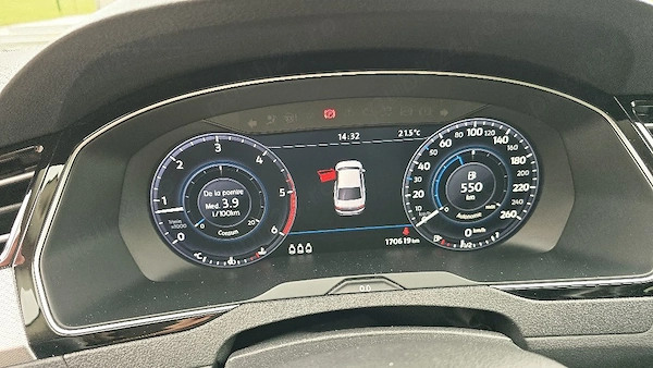 VOLKSWAGEN Passat 2017 — imagine 4