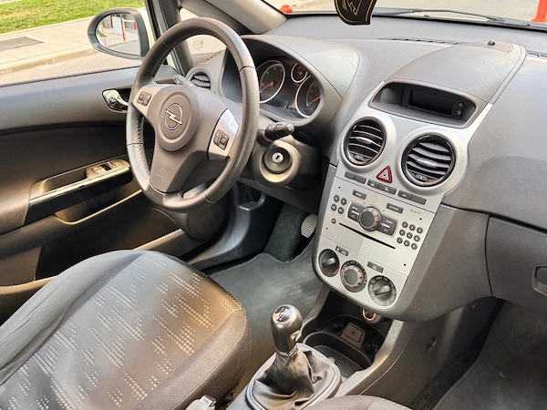 OPEL Corsa 2011 — imagine 4