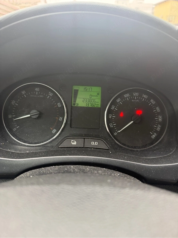 SKODA Roomster 2013 — imagine 13