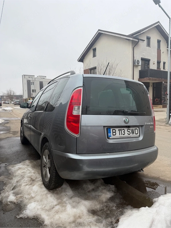 SKODA Roomster 2013 — imagine 11