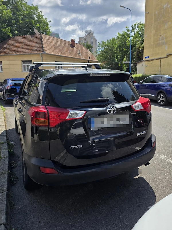TOYOTA RAV4 2015 — imagine 6