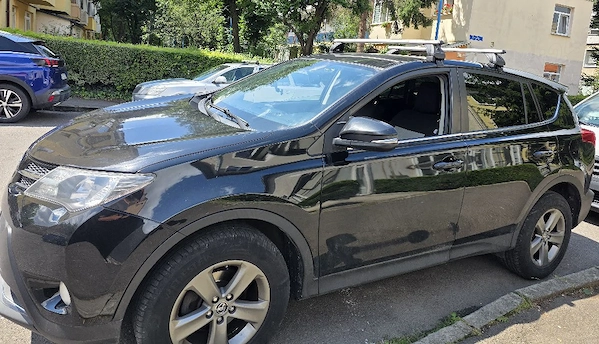 TOYOTA RAV4 2015 — imagine 2