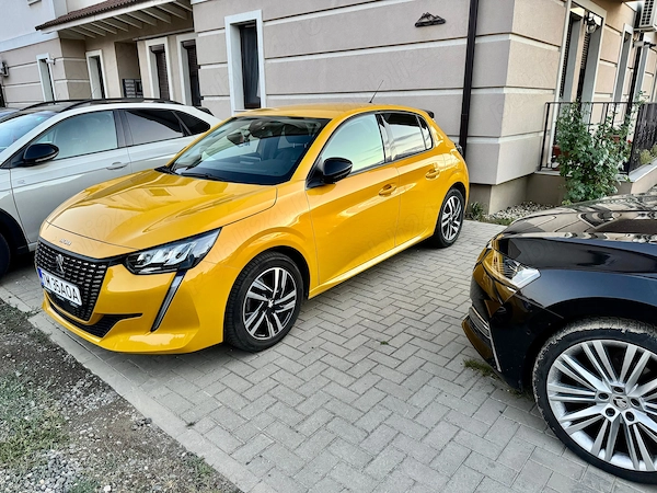 PEUGEOT 208 2022 — imagine 3