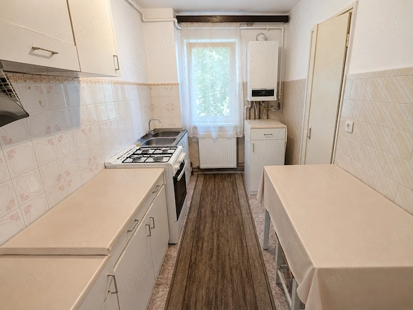 Proprietar apartament 2 camere, 49 mp + balcon 6 mp, etaj 1 4, Traian Județean — fotografia 3