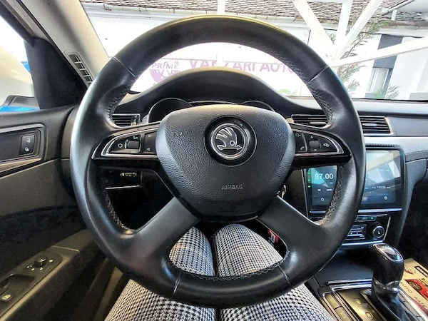 SKODA Superb 2015 — imagine 5