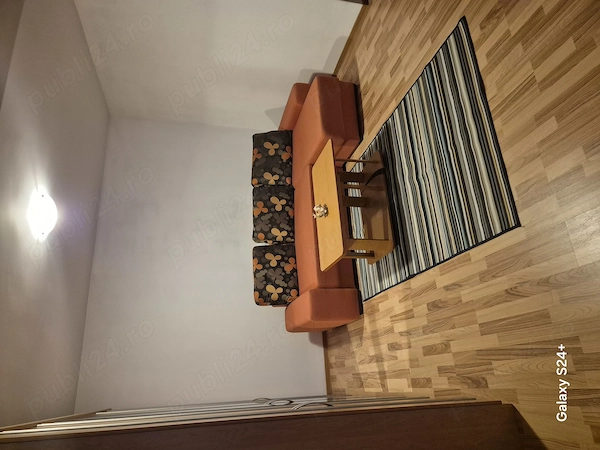 Închiriez apartament 2 camere utilat si mobilat — fotografia 3