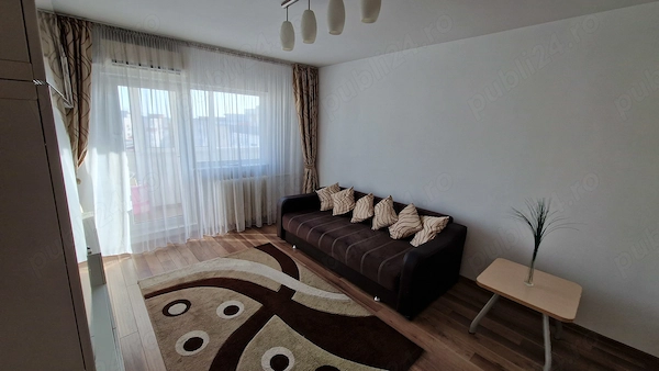 Inchiriez apartament cu 3 camere Brancoveanu, sector 4 — fotografia 3