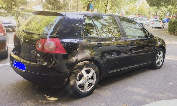 VOLKSWAGEN Golf 2005 — imagine 4