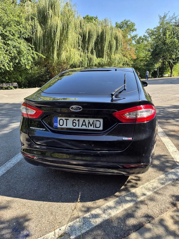 FORD Mondeo 2015 — imagine 8
