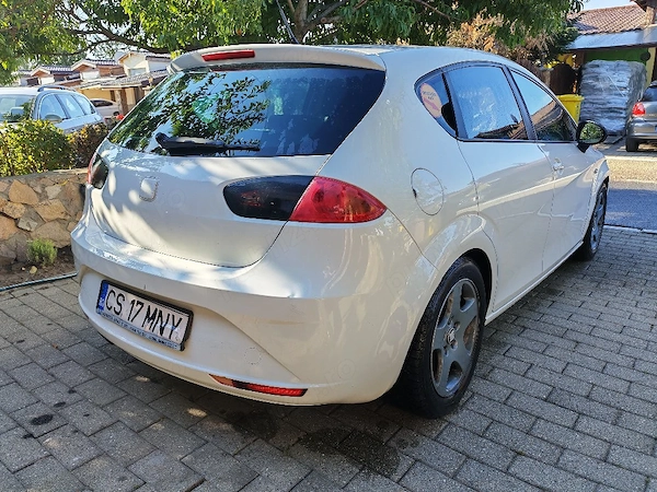 SEAT Leon 2009 — imagine 2