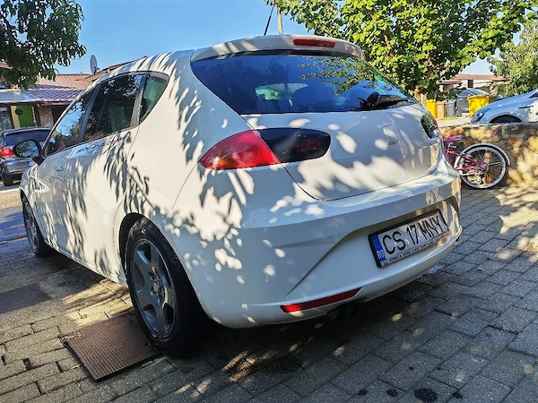 SEAT Leon 2009 — imagine 3